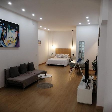 Apartamento Luna De Noviembre Malaga Bagian luar foto